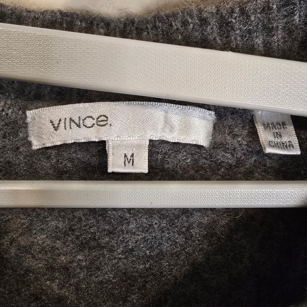 Women's Vince Gray Cashmere 3 Button Sweater Cropped Cardigan | Size Medium - Picture 9 of 11